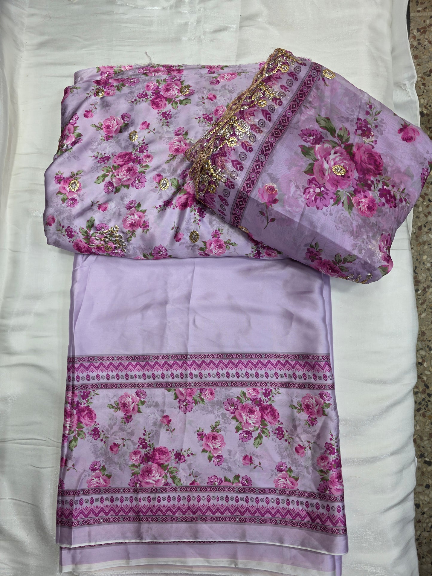 Embroidered Digital Printed Silk 🌸| Elegant Premium Collection