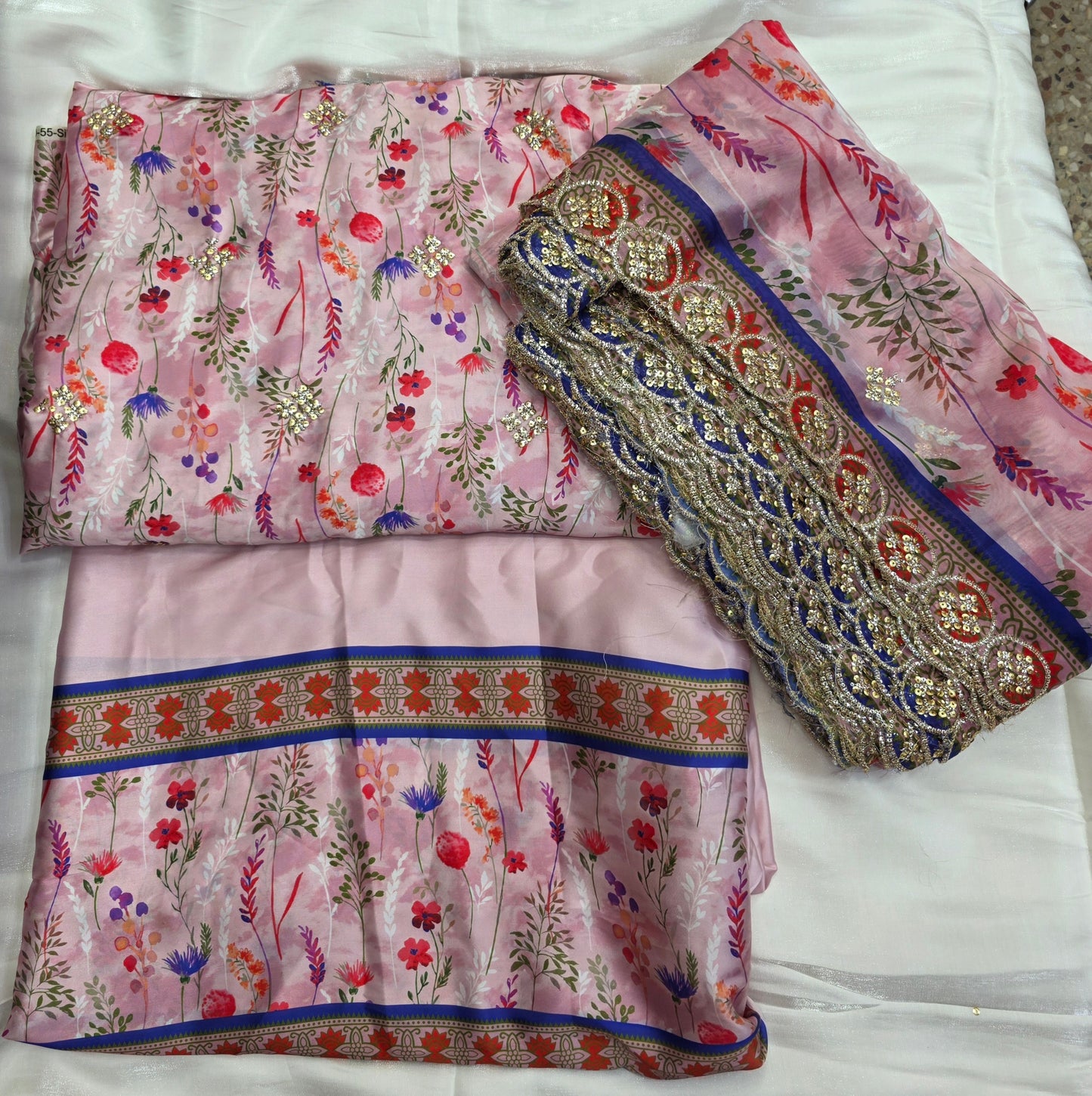 Embroidered Digital Printed Silk 🌸| Elegant Premium Collection