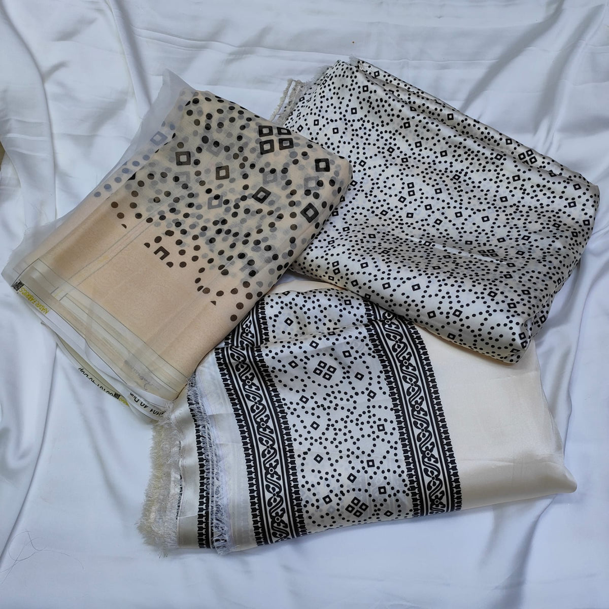 Chunri Print Digital Silk 20🌸 | Premium Collection 💫